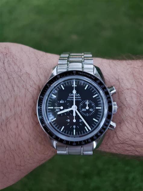 Speedy Tuesday – OMEGA Speedmaster Apollo.